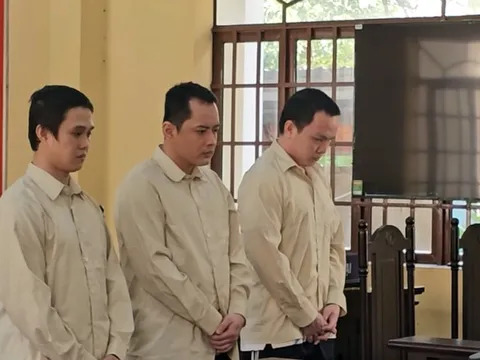 Tp.HCM: 3 bị cáo cướp ngân hàng ở quận 8 lãnh án