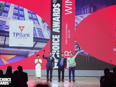 Coteccons, Viettel Money và TPBank giành giải Đơn vị Vươn mình rực rỡ tại WeChoice Awards 2023