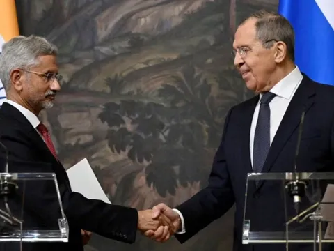 Reuters: Lý do Ấn Độ đa dạng hóa kho vũ khí thay vì mua của Nga