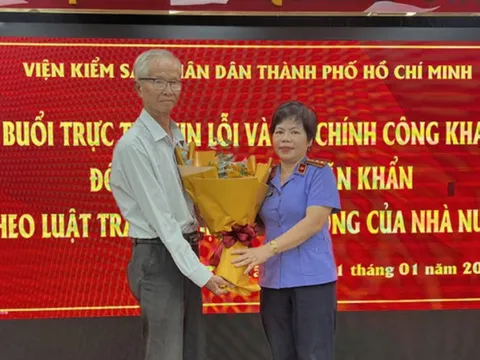 Một nguyên giám đốc được xin lỗi công khai sau 30 năm oan sai