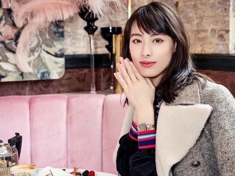 Nhan sắc của cặp đôi “Bỗng dưng muốn khóc” sau gần 16 năm gặp lại gây sốt