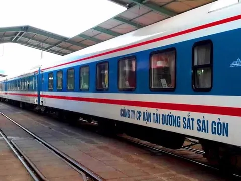Đường sắt bổ sung 2.000 chỗ tàu Bắc - Nam dịp cao điểm Tết