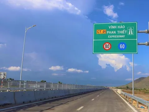 Nâng tốc độ tối đa 8 tuyến cao tốc lên 90km/h