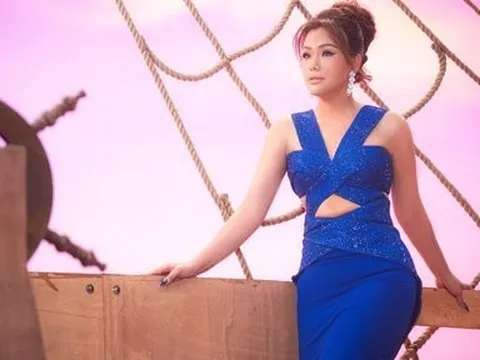 Chị đẹp từng khóc khi "bó bụng" 7 năm vì ám ảnh cân nặng, nay “thắt đáy lưng ong”