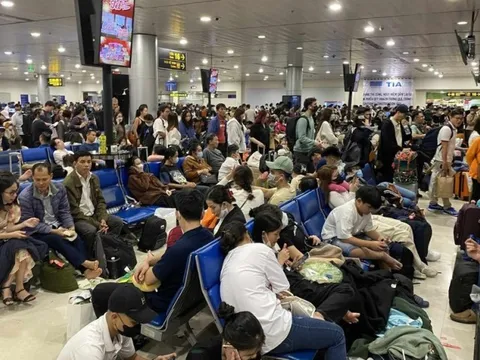 Chỉ trong 3 ngày đã có hơn 650 chuyến bay từ Tân Sơn Nhất bị chậm giờ
