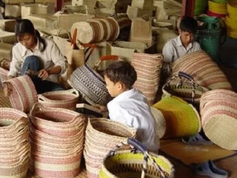 Những công việc cấm sử dụng lao động từ đủ 15 tuổi đến dưới 18 tuổi