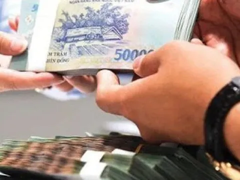 Người lao động có được ứng trước tiền lương ngày Tết Nguyên đán 2024?