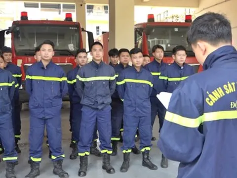 Sẵn sàng chiến đấu với “giặc lửa" trong dịp Tết
