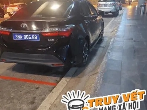 Xe biển xanh vào sân bay đón người thân bật đèn, còi ưu tiên, cộng đồng mạng dậy sóng