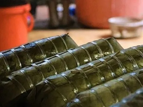 Độc đáo bánh chưng đen của người Tày Bắc Sơn