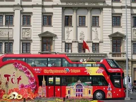 Hình ảnh trưa 30 Tết Giáp Thìn ở trung tâm TP HCM