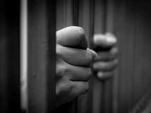 Chủ tịch nước ân giảm hình phạt tử hình xuống tù chung thân cho 5 bị án