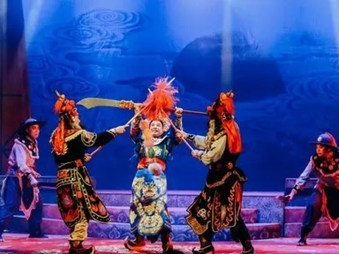 Nghệ thuật tuồng: Những người giữ lửa nghề và sự tiếp nối của dòng chảy bất tận