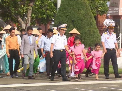 Tết Trường Sa ấm áp, nghĩa tình