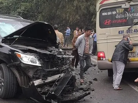 Hiện trường vụ tai nạn "nóng" nhất ngày mùng 5 Tết: Tài xế Lexus thừa nhận lỗi