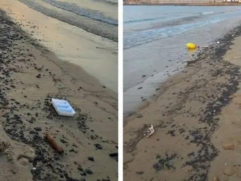 Phát hiện dầu hắc vón cục dạt trên bờ biển Hà Tĩnh