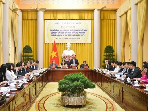 Công bố lệnh của Chủ tịch nước về Luật Đất đai với loạt điểm mới