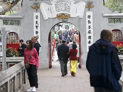 Thời tiết ngày 17/2: Bắc Bộ nhiệt độ tăng, Nam Bộ có nơi nắng nóng