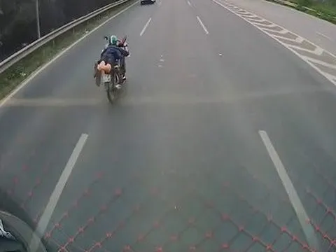 Xử lý tài xế nằm yên xe máy, lao vun vút trên Đại lộ Thăng Long