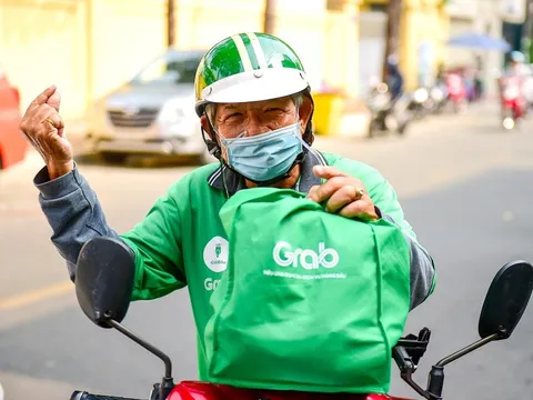 Grab lần đầu có lãi