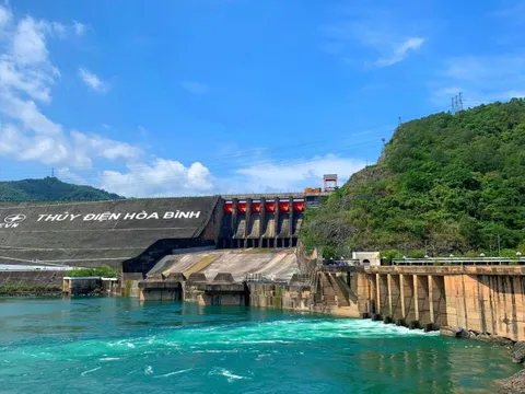 Tiết kiệm tối đa nguồn nước các hồ thủy điện nhằm bảo đảm mục tiêu phát điện