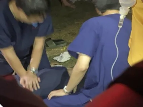 Nam thanh niên tử vong vì đột quỵ sau khi chơi bóng đá