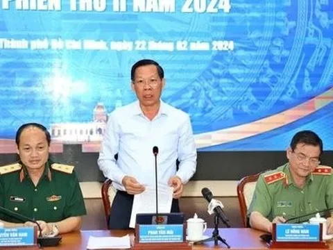 Thành phố Hồ Chí Minh: Trao 4.150 lệnh nhập ngũ