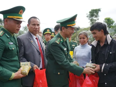 Biên phòng Quảng Trị góp phần củng cố, tăng cường mối quan hệ nhân dân Việt Nam-Lào