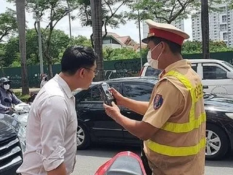 Trường hợp được miễn, giảm tiền phạt vi phạm nồng độ cồn, ai cũng nên biết