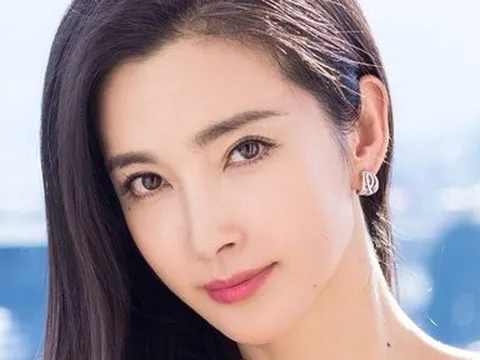 “Mỹ nhân không tuổi” Lý Băng Băng độc thân ở tuổi 51