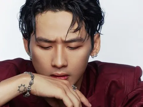 Sau “Mai”, Tuấn Trần tái xuất tả tơi trong phim sinh tồn