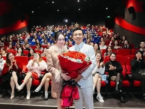 Tuấn Hưng không ngần ngại chi số tiền "khủng" bao nguyên rạp, biết lý do ai cũng bất ngờ