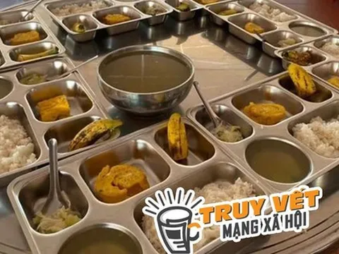 Xôn xao suất ăn "giảm cân" của học sinh tiểu học