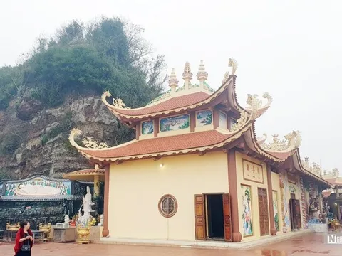 Nơi ghi dấu mối tình oan trái giữa chúa Trịnh và cô thôn nữ