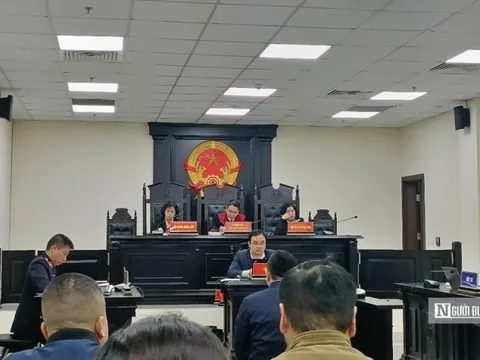 Cựu Giám đốc CDC Hà Nội nhập viện trước ngày xét xử