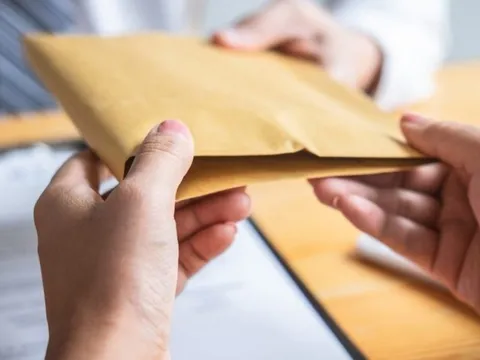 Danh tính cô gái "nổ" là Phó Giám đốc công ty để lừa đảo