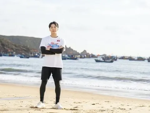 Mỹ nam “Làng địa ngục” Hải Nam mê đắm vẻ đẹp biển Quy Nhơn