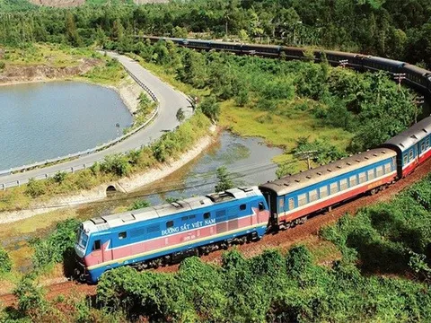 Đường sắt tiếp tục chạy thêm tàu Thống nhất sau Tết