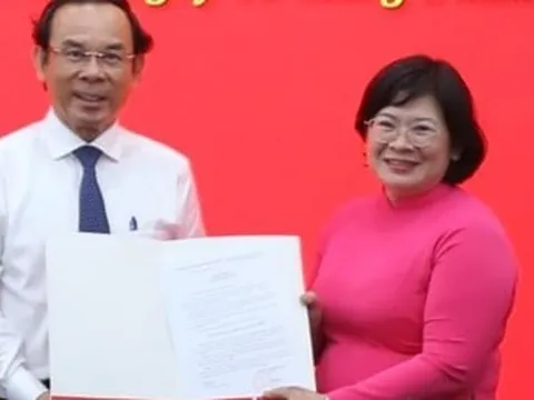 Bà Văn Thị Bạch Tuyết làm Trưởng ban Tổ chức Thành ủy TP.HCM