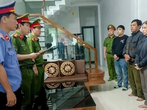 Huế: Khởi tố 4 đối tượng mua bán trái phép hoá đơn