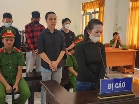 Phạt tù nhóm đối tượng đánh bạc qua mạng với số tiền hàng chục tỷ đồng