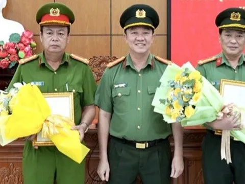 Bổ nhiệm và điều động nhân sự lãnh đạo công an 2 tỉnh Long An, An Giang