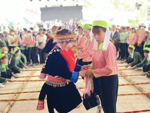 Bàn giải pháp bảo tồn, phát huy giá trị Lễ hội Hảng Pồ ở Đắk Lắk