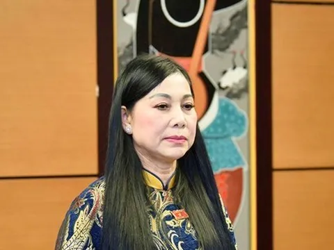 Tạm đình chỉ nhiệm vụ đại biểu Quốc hội với bà Hoàng Thị Thúy Lan