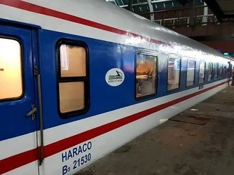 Giá vé tàu Thống nhất giảm sâu dịp thấp điểm