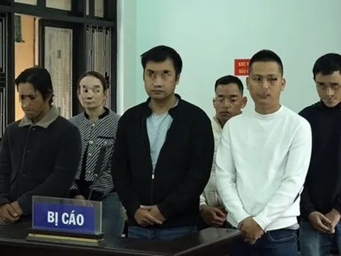 Đánh bạc bằng hình thức cá độ bóng đá, 6 người nhận cái kết đắng