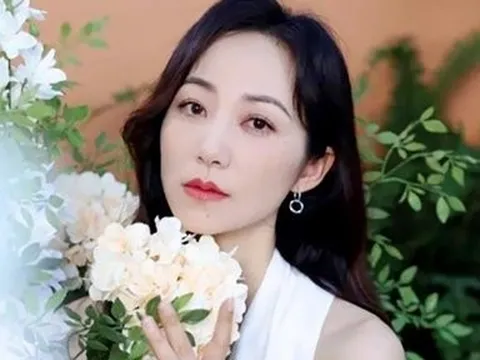 Mỹ nhân không chịu già và gia thế khủng cỡ nào mà cả showbiz kiêng nể?