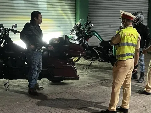 Đồng Nai: Xử phạt đoàn mô tô vi phạm tốc độ