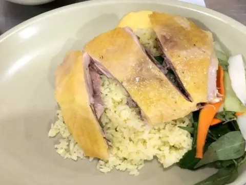 Phát hiện khuẩn Salmonella trong vụ nghi ngộ độc do ăn cơm gà