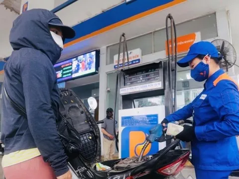 Đề xuất quy định mới về điều hành giá xăng dầu